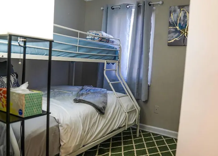 Cozy 3br Near Osu Perfect For Students, Workers & Staycations Apartment Columbus